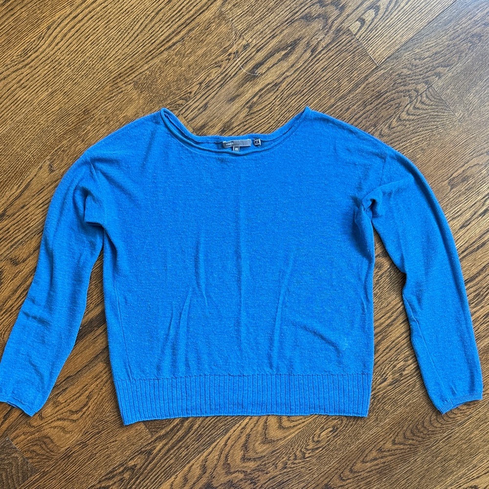 Vince Blue Linen Scoop Neck Sweater